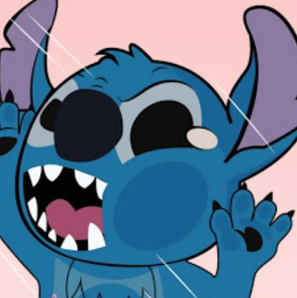 Meet your Posher, Sirracha